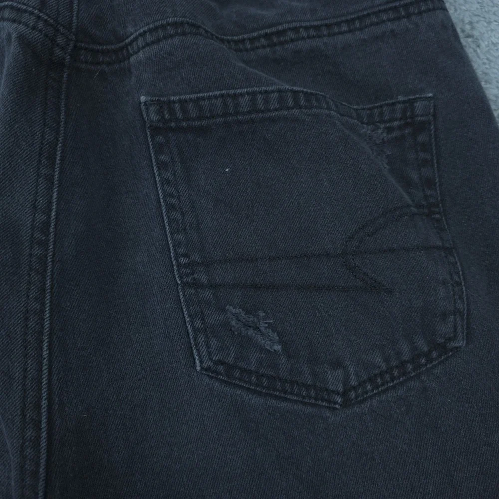 American Eagle Jeans Mens 32x26 Black Straight Distressed Stretch Denim